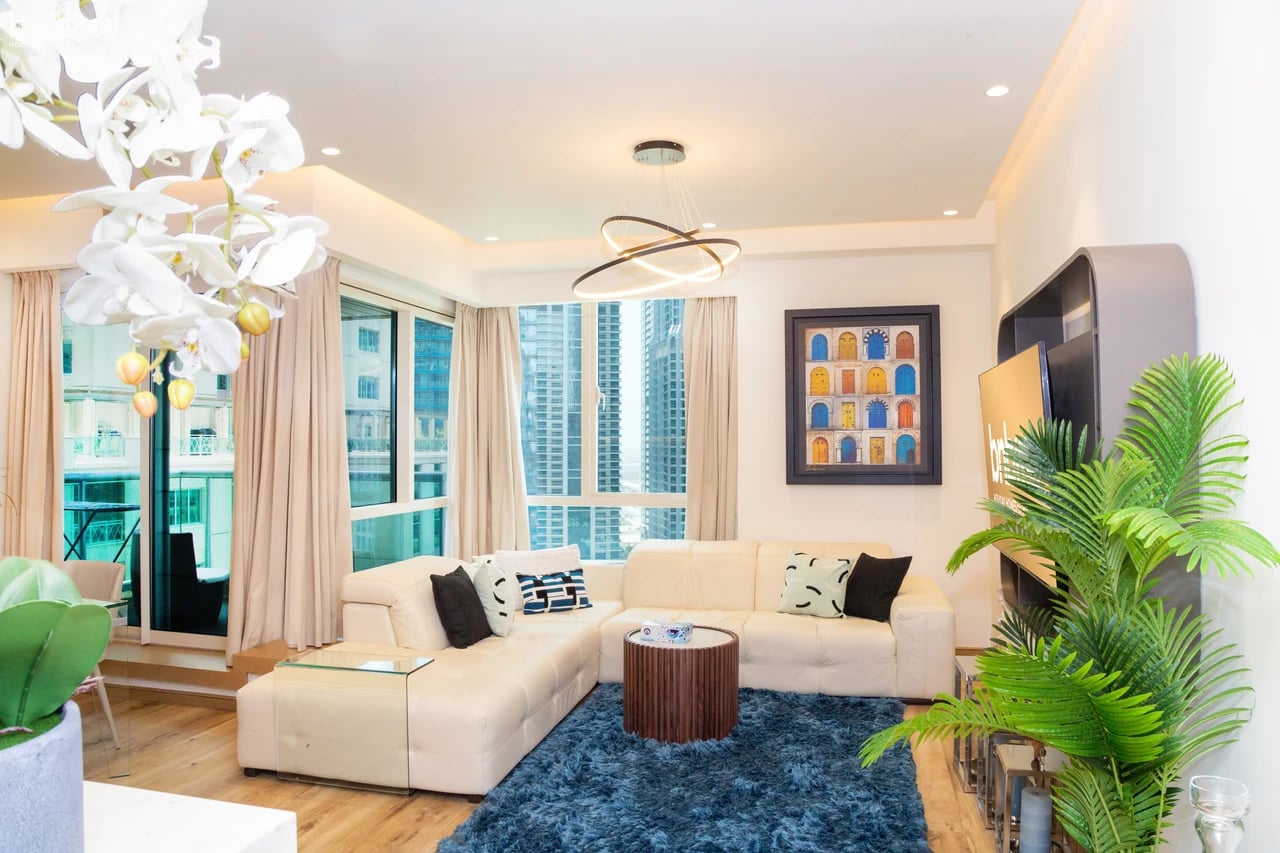 Stunning Marina View | High Floor Apartment