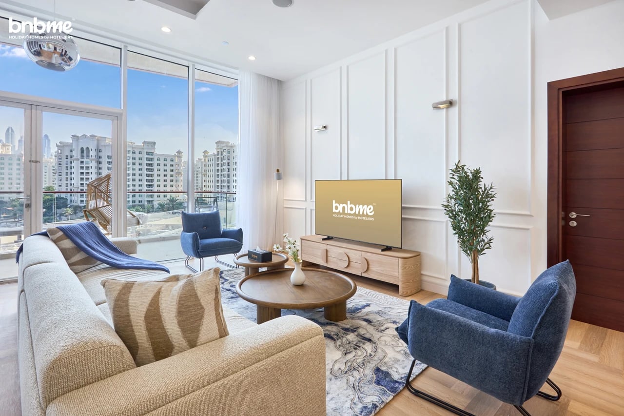 Palm Retreat | Sea-View 2BR, Pvt Beach