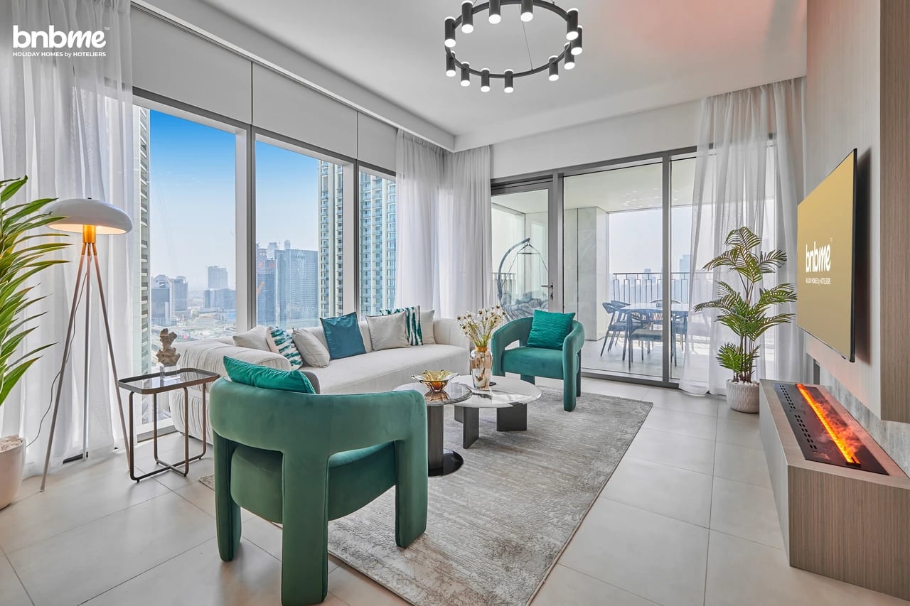 Downtown Apartment, Walk to Dubai Mall & Burj View