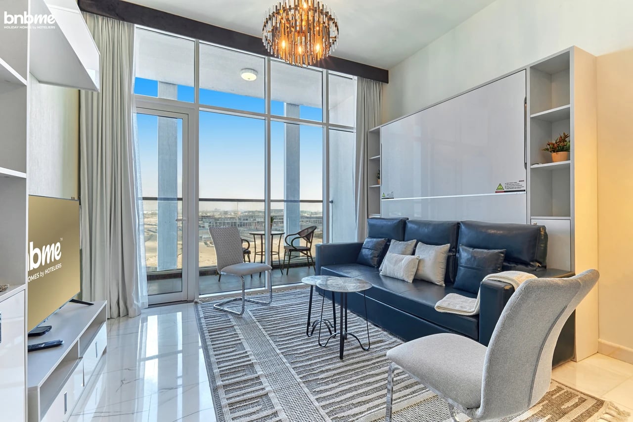 Dubai Studio | Balcony, Pool & Near Downtown